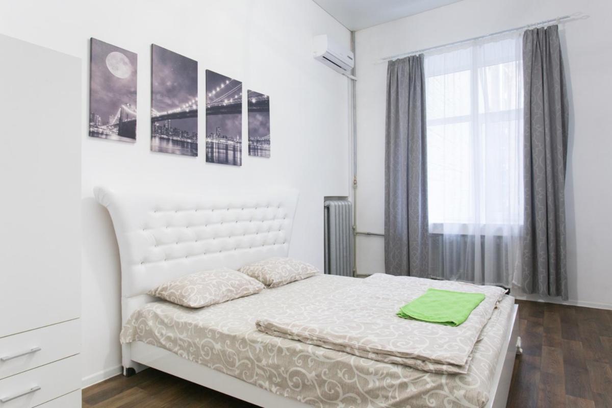 Апартаменти На Сковороди,3Б Charkov Exteriér fotografie