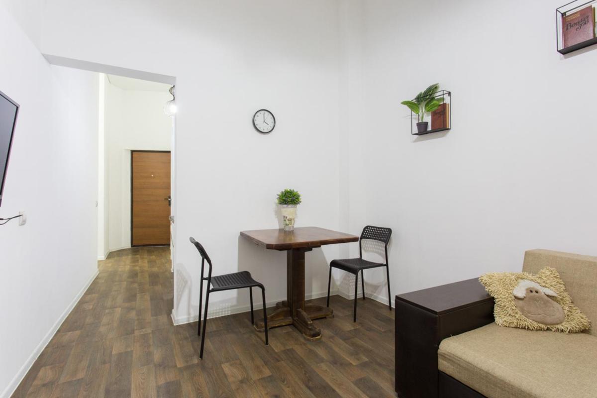 Апартаменти На Сковороди,3Б Charkov Exteriér fotografie
